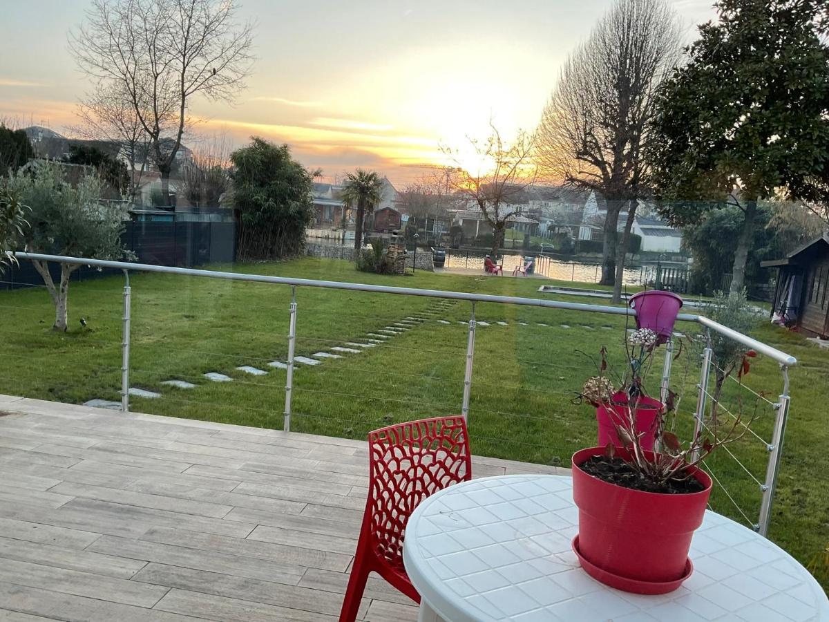 Bed and Breakfast Bords De Sarthe Le Mans Esterno foto